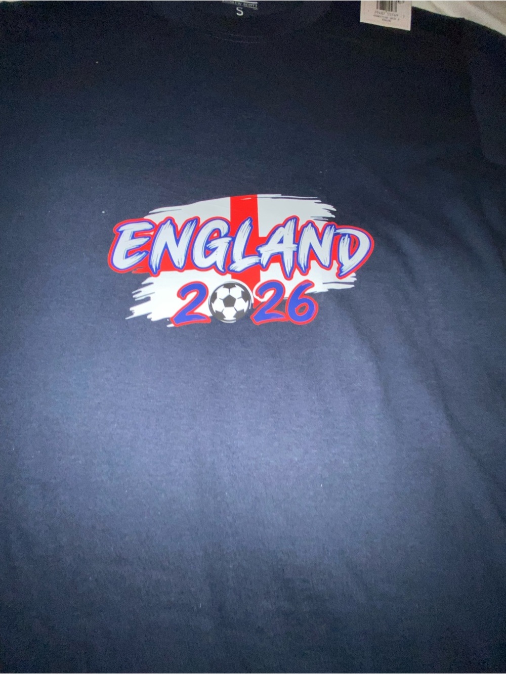 England 2026 Graphic Soccer Tee - Navy small unisex’s